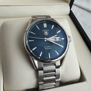 Tag Heuer Carrera Calibre 5 Automatic Blue Watch WAR201E
